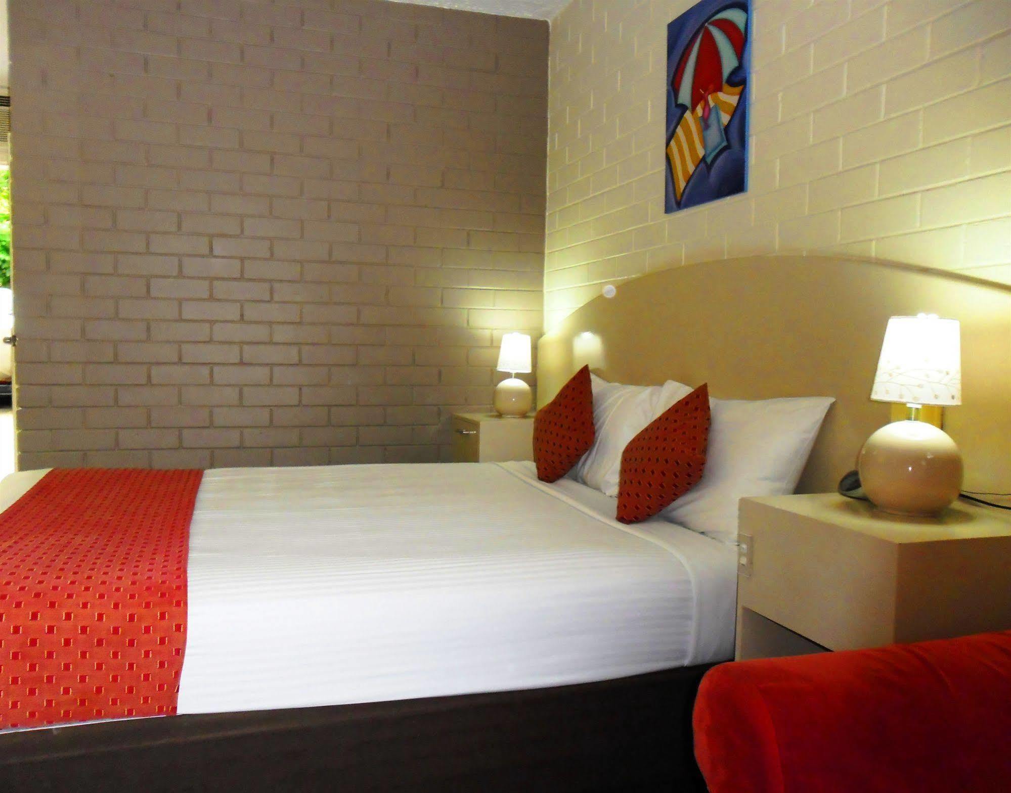 Mooloolaba Motel מראה חיצוני תמונה