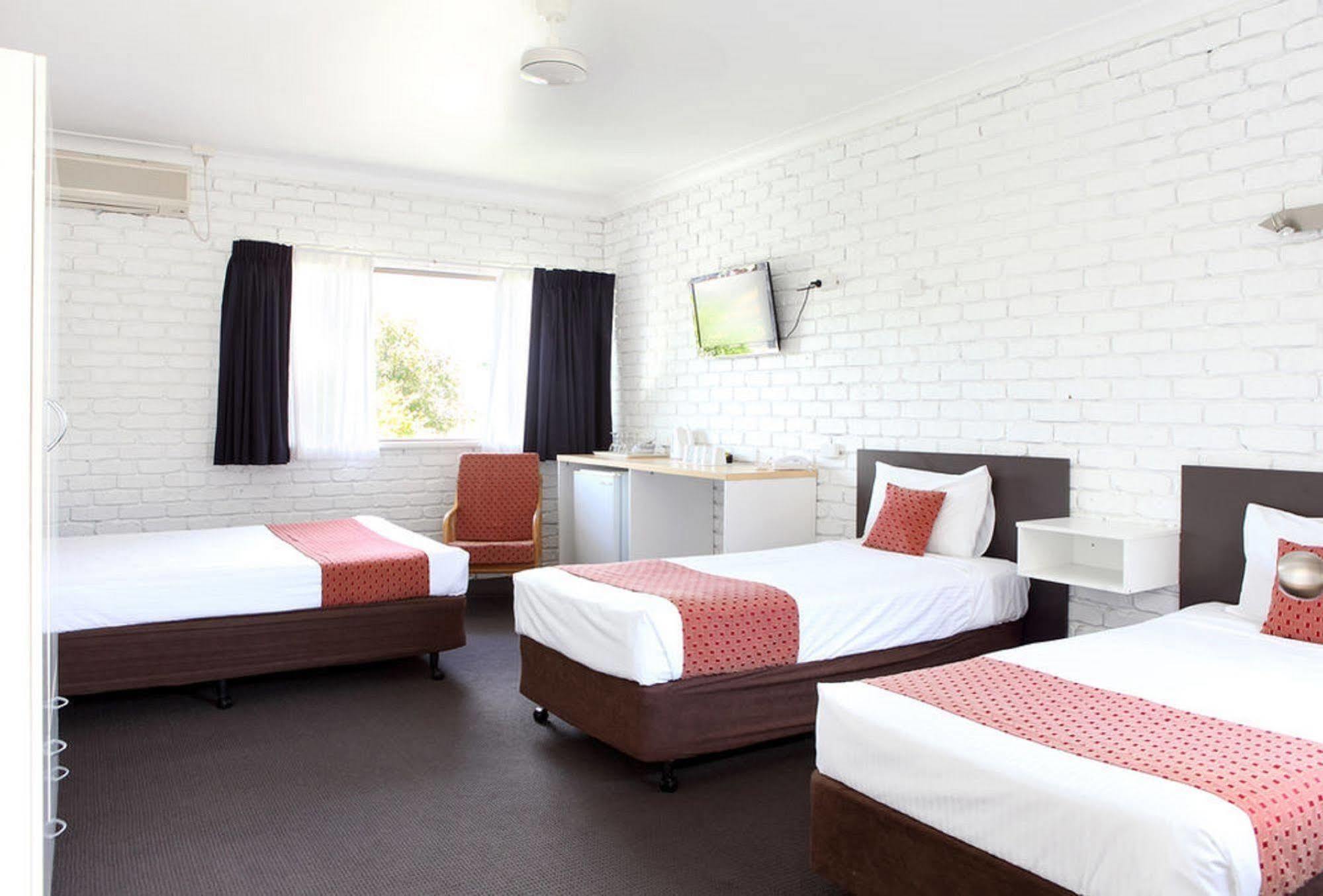 Mooloolaba Motel מראה חיצוני תמונה